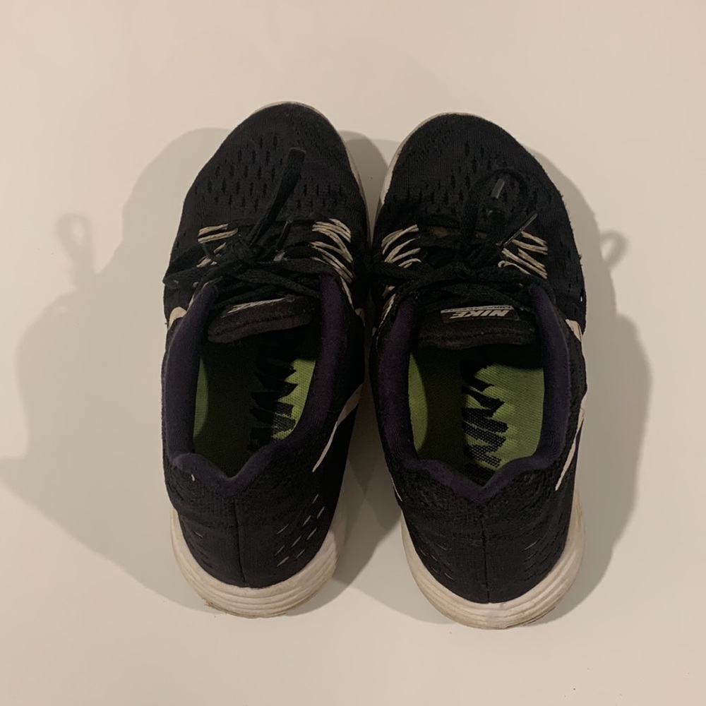 Sneakers - Picture 7 of 10